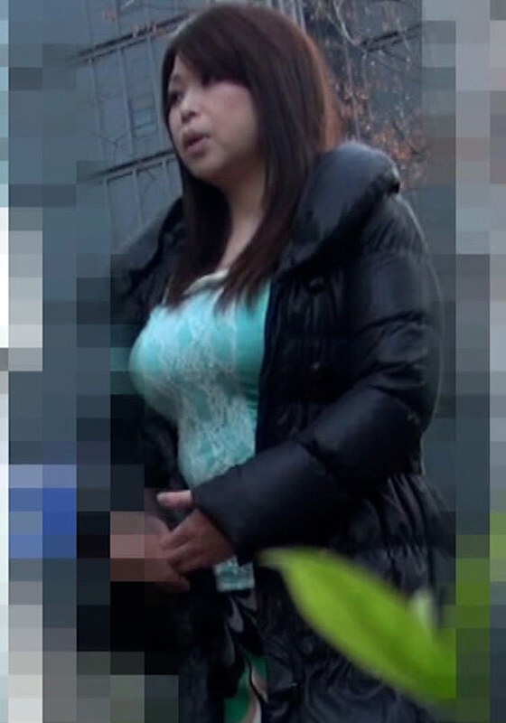 街で見つけた巨乳熟女に取材と声掛けホテルに連れ込み、豊満エロボディを堪能生パコSEX！