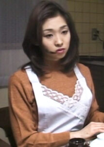 近親相姦の瞬間 最後の一線を超えてしまった･･･母と息子529351