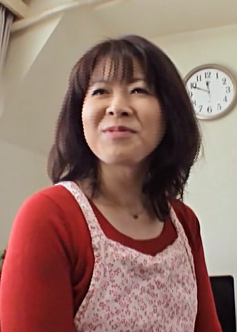 俺、隣の部屋で生着替え中のお義母さんへ凌辱欲が抑え切れなかったんだ･･･515949