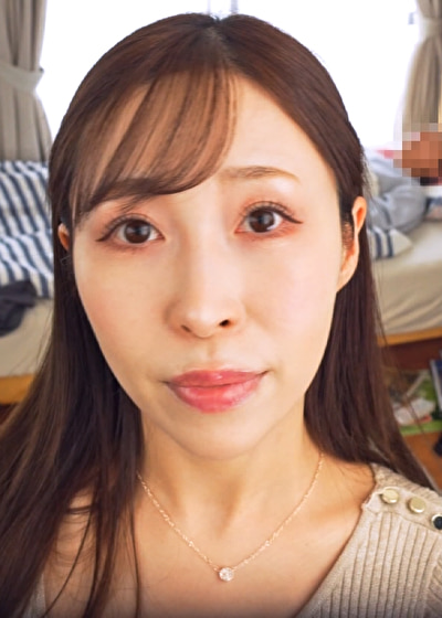 一人暮らしを始めた息子の部屋に通う美人母との濃密近親相姦531549